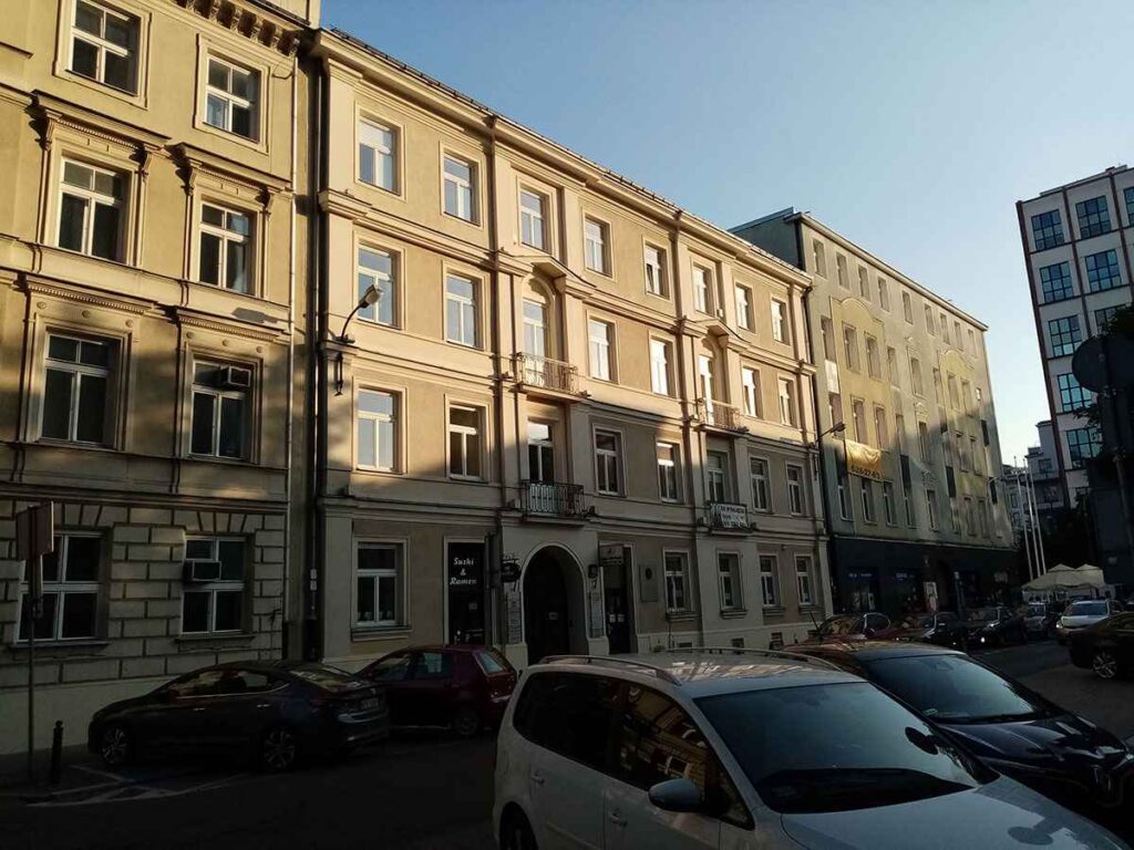 ul. Żurawia 45